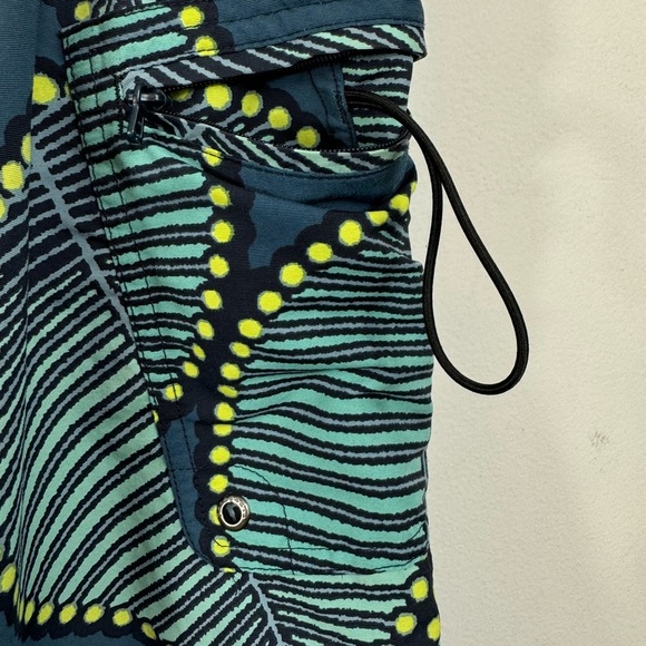 Patagonia Size 33 Leaf Print Lined Board Shorts Trunks Surf Swim Teal Yellow - Picture 7 of 9